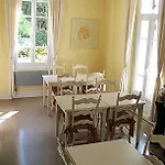 勒特姆特酒店和一室公寓