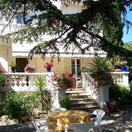 Hotel Le Thimothee : & Saint-Raphael (Var)