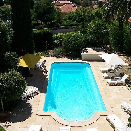 Hotel Le Thimothée : Hôtel&studios 2*